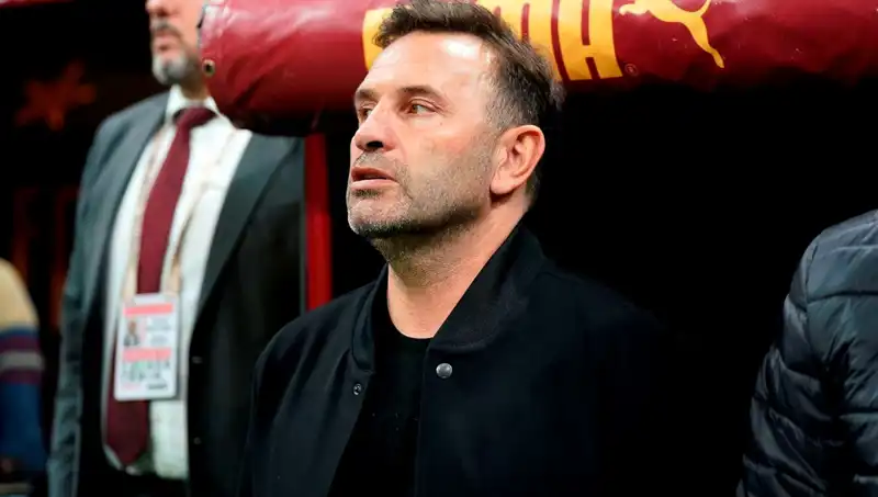 Galatasaray'da Okan Buruk'tan Flaş Değişiklik: Takımın Sezon Stratejisi Yenilendi