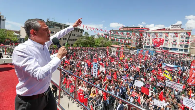Özgür Özel’den Çarpıcı Açıklama: “Örgütün Silah Bırakmasını Destekliyoruz”
