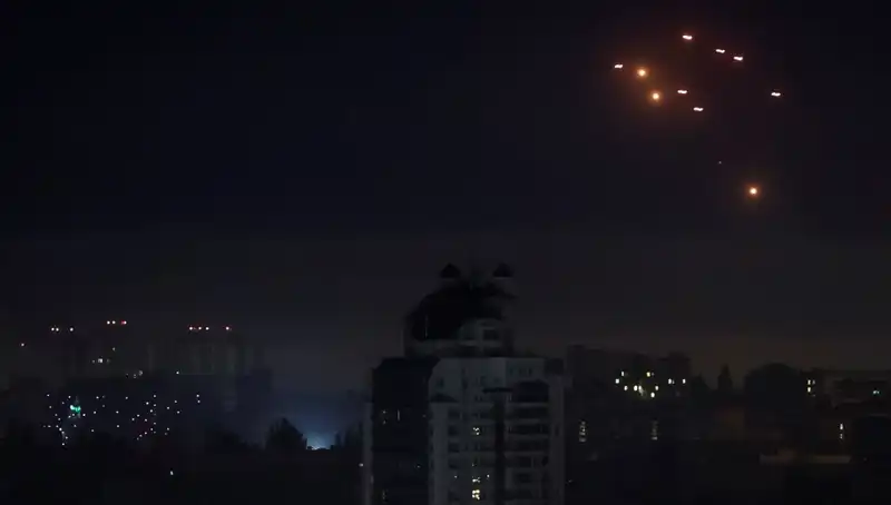 Rusya’nın Kiev’e Yönelik Hava Saldırısı ve Sumi’deki Acil Tahliyeler