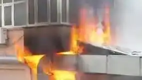İstanbul'da Kafede Çıkan Yangın Sakinleri Tedirgin Etti
