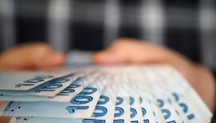 Temmuz 2025 Emekli Promosyonları: Kamu ve Özel Bankalarda Rekor Teklifler!