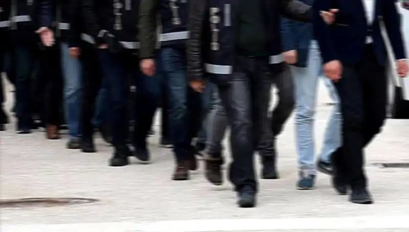 Müşteri Tuzağı: Sosyal Medyada Kadın Profiliyle Gasp Operasyonu