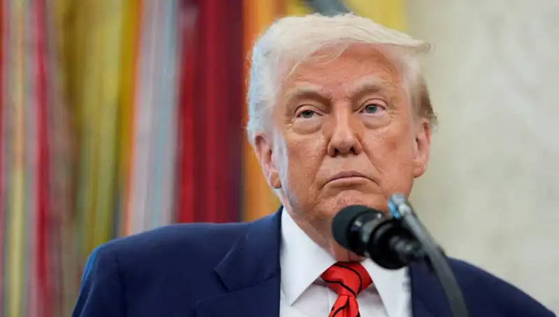 Trump’ın G7 Zirvesinden Erken Ayrılması: Beyaz Saray'da Gizli Toplantı!