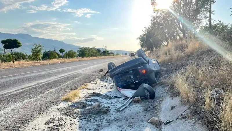 Adıyaman’da Takla Atan Araç Kazasında Yaralılar Var: Detaylar Açıklandı