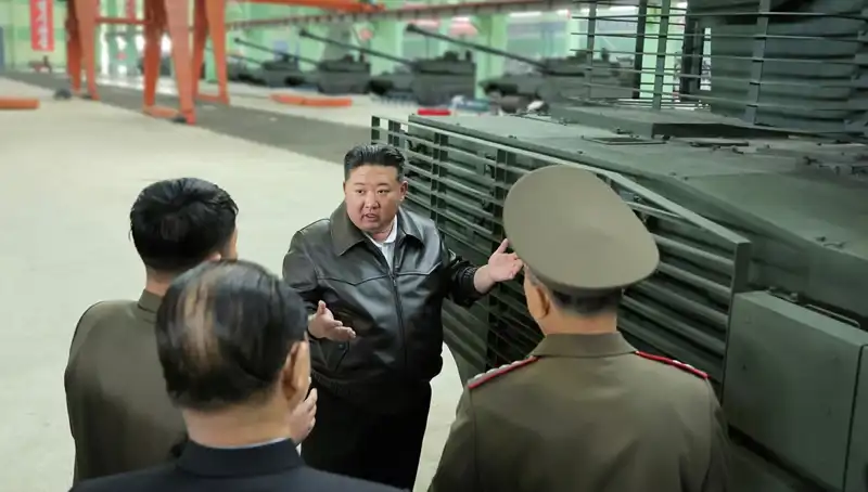 Kuzey Kore Lideri Kim Jong-un, Modern Savaş İçin Üretim Çağrısında Bulundu