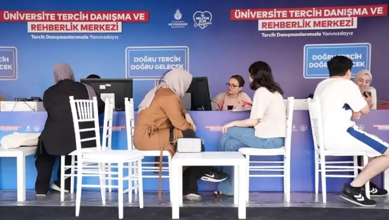İstanbul'da Üniversite Tercih Danışma Merkezleri: 24 Yeni Nokta Açıldı!