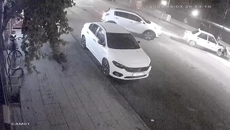 Yaya Geçidinde Yaşanan Korkunç Kaza: Arkadan Çarpan Araçlar Can Aldı