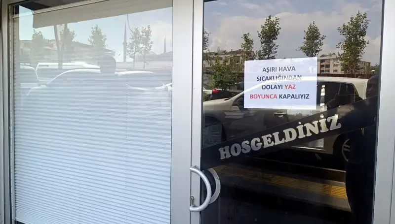 Afrika Sıcakları Esnafı Vurdu: Yaz Boyu Dükkanlar Kapatıldı!