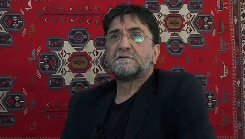 Nihat Genç: Kalemiyle Türk Medyasının Unutulmaz İsimlerinden Biri Daha Hayata Veda Etti