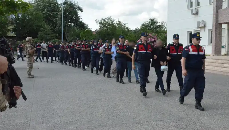Hacizli Araçları Yeniden Tasarlayıp Satan Dolandırıcı Çetesi Çöktü
