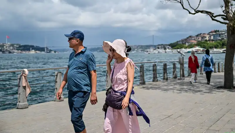 Bahar Geliyor: Sıcak Hava Dalgası Başlıyor ve Sıcaklıklar Rekor Sıralıyor