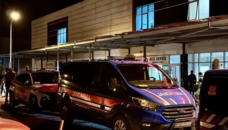 Alabora Olan Teknede Korkunç Olay: Kardeşlerden Biri Hayatını Kaybetti