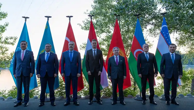 : Bakan Fidan, Budapeşte'de Mevkidaşlarıyla Kritik Zirvede Buluştu