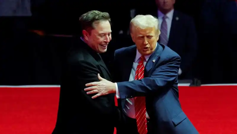 Elon Musk ve Donald Trump’ın Arasındaki Sözlü Çatışmanın Arkasında Yatan 4 Sebep
